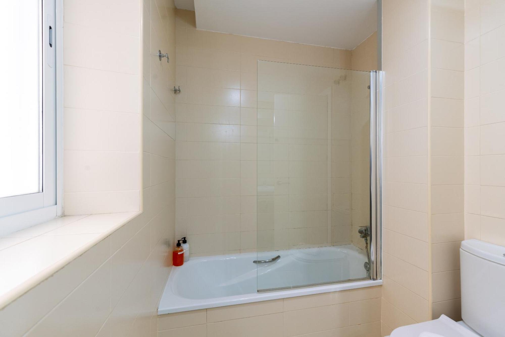 Veoapartment Alhondiga Primero إشبيلية المظهر الخارجي الصورة